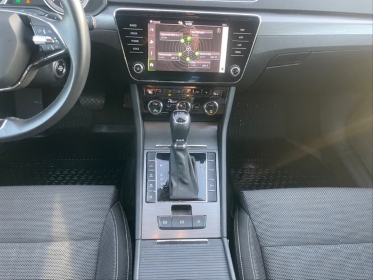 Škoda Superb Liftback 1,4 l 115 kw