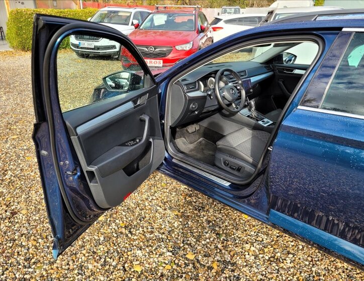 Škoda Superb Kombi 1,4 l 115 kw