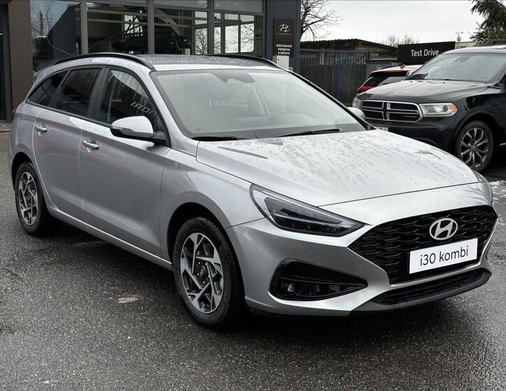 Hyundai i30 Kombi 1,5 l 70 kw