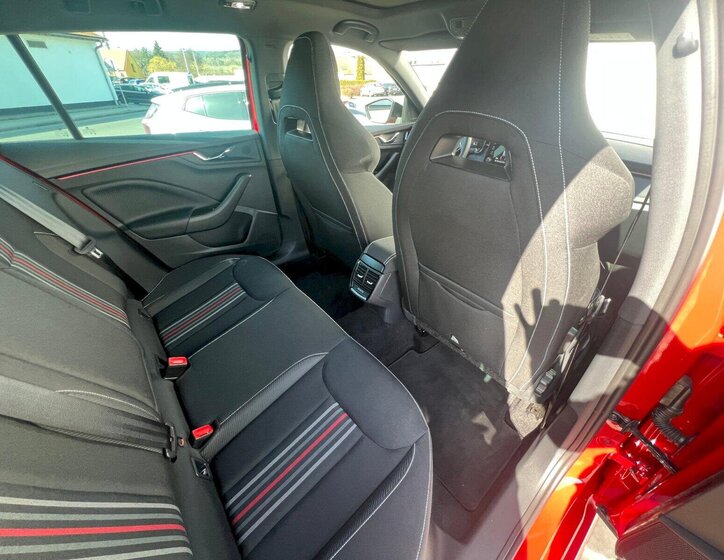 Škoda Scala Hatchback 1,5 l 110 kw