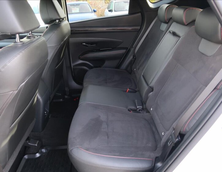 Hyundai Tucson SUV 1,6 l 110 kw