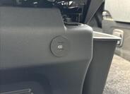 Ford Tourneo Custom 16