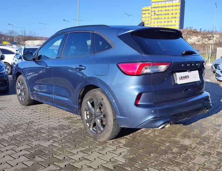 Ford Kuga SUV 1,5 l 110 kw