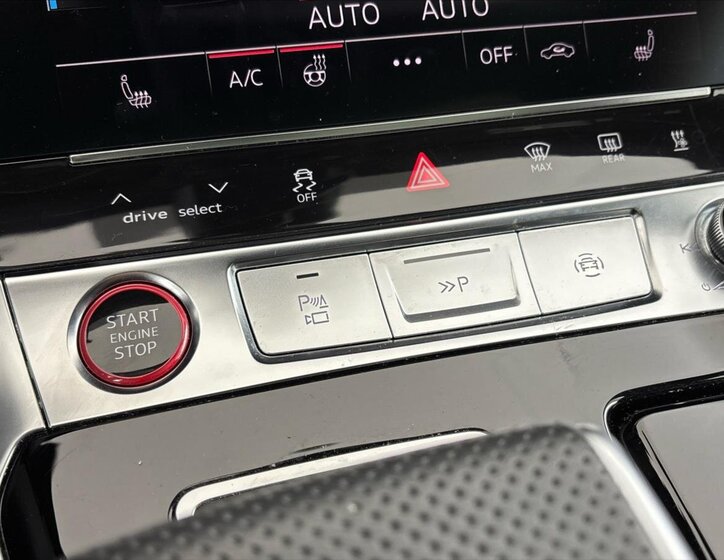 Audi S6 Kombi 3,0 l 253 kw