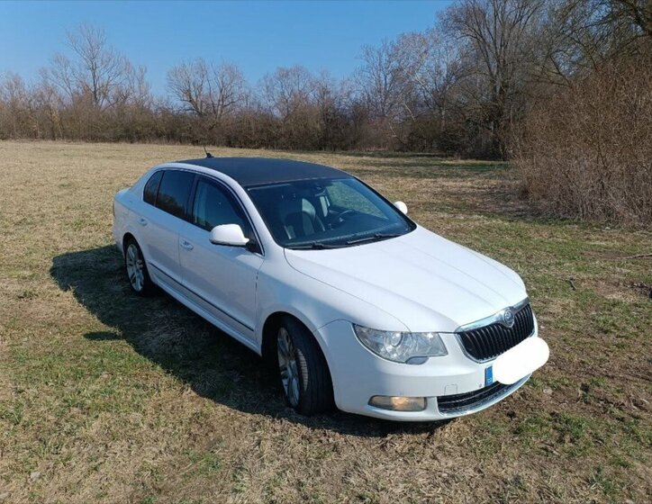 Škoda Superb Sedan / Limuzína 0,0 118 kw
