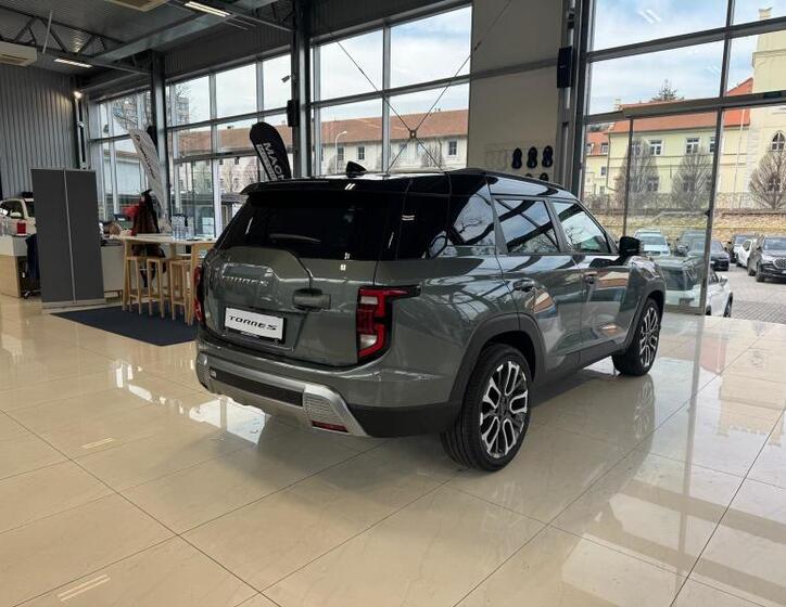 SsangYong Torres 7