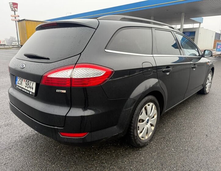 Ford Mondeo Kombi 2,0 l 103 kw