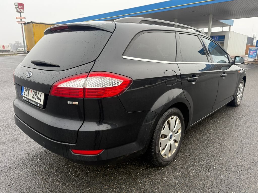 Ford Mondeo Kombi 2,0 l 103 kw