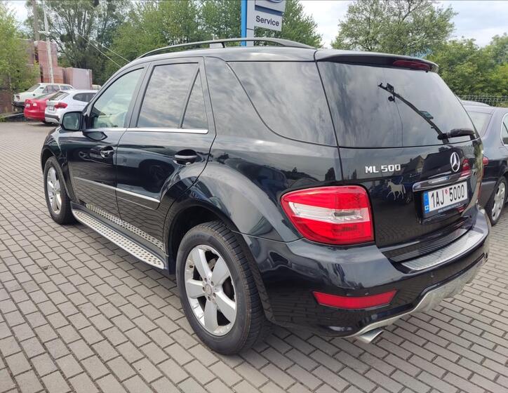 Mercedes-Benz Třídy M 4