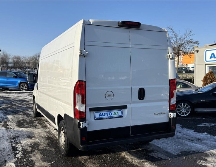 Opel Movano Skříň 2,2 l 103 kw