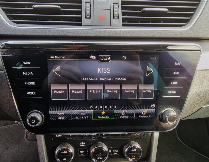 Škoda Superb Kombi 2,0 l 147 kw