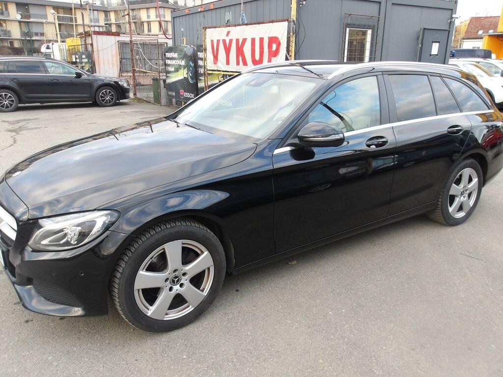 Mercedes-Benz Třídy C Kombi 1,6 l 115 kw
