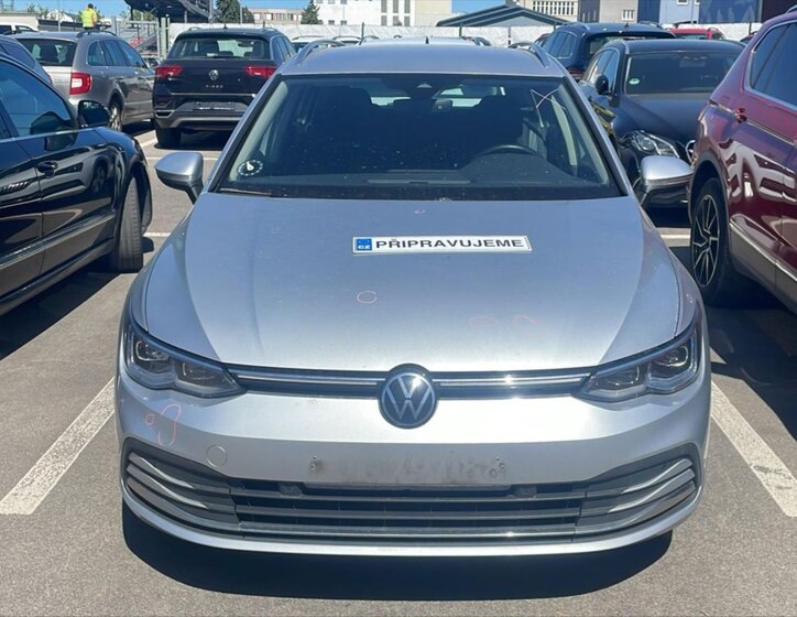 Volkswagen Golf Kombi 2,0 l 110 kw