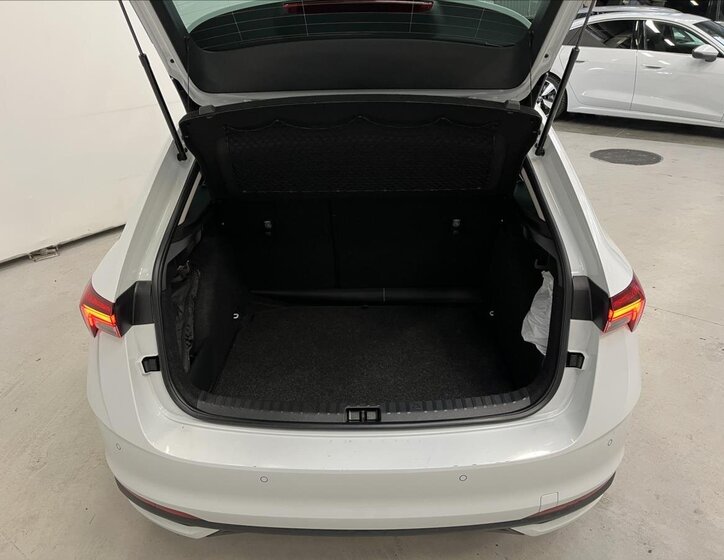 Škoda Scala Hatchback 1,5 l 110 kw