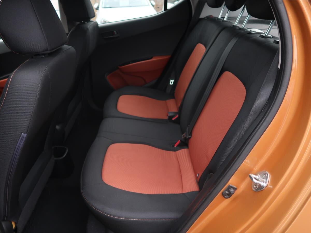 Hyundai i10 Hatchback 998,0 48 kw