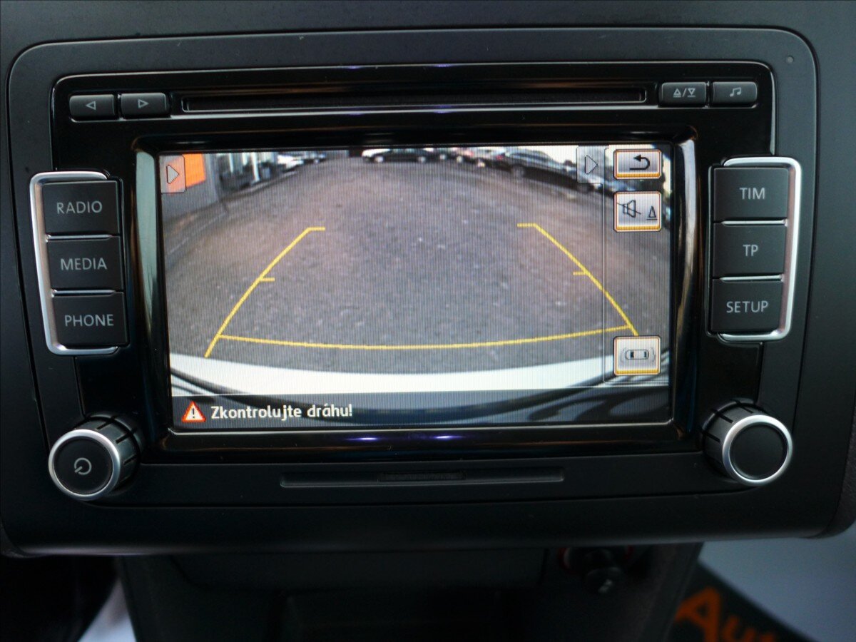 Volkswagen Touran Kombi 1,6 l 77 kw