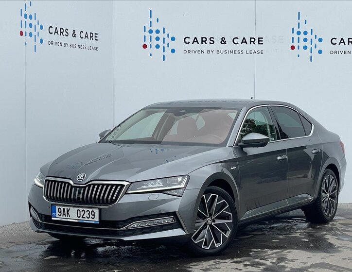 Škoda Superb 1