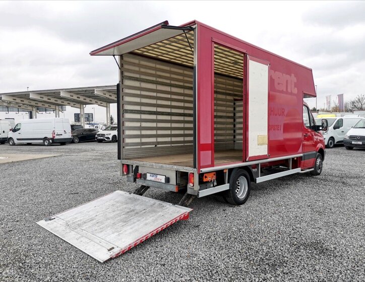 Mercedes-Benz Sprinter 18