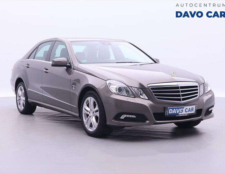 Mercedes-Benz Třídy E Sedan / Limuzína 3,0 l 150 kw