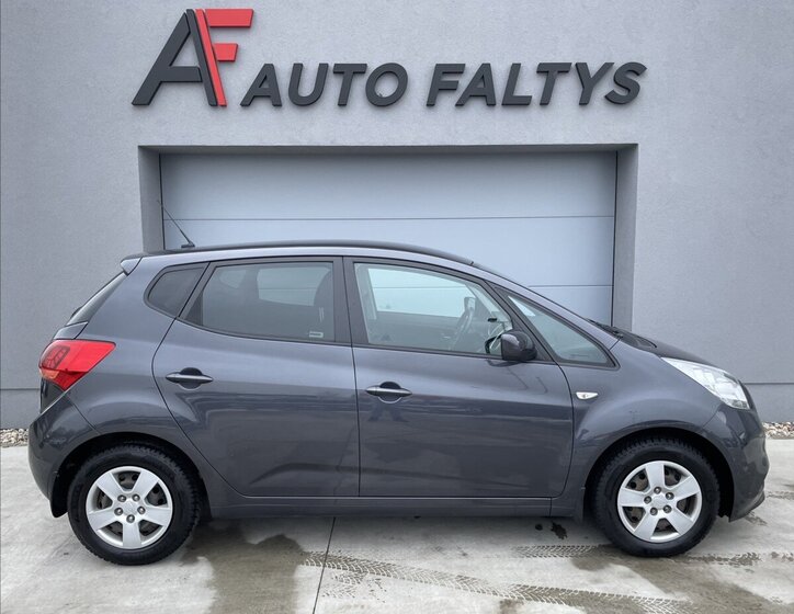 KIA Venga Sedan 1,6 l 91 kw