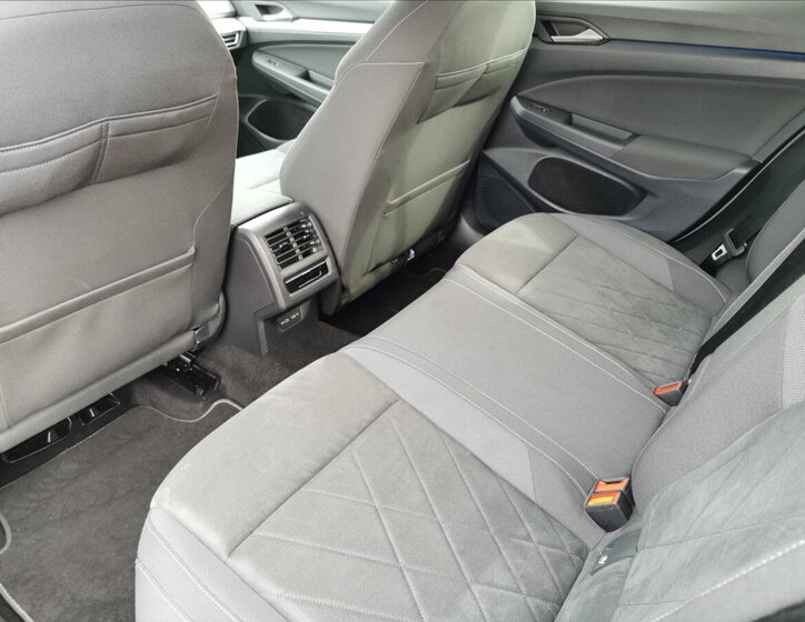 Volkswagen Golf Kombi 2,0 l 110 kw