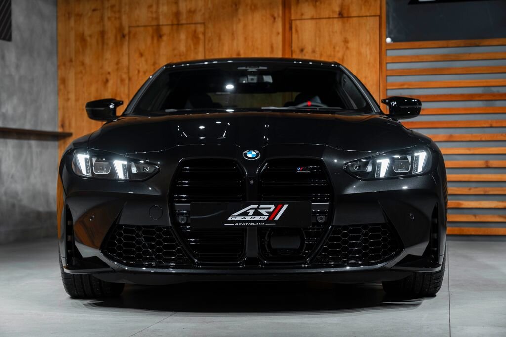 BMW M4 Kupé 3,0 l 390 kw