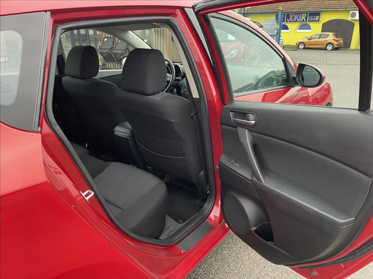 Mazda 3 Hatchback 1,6 l 77 kw