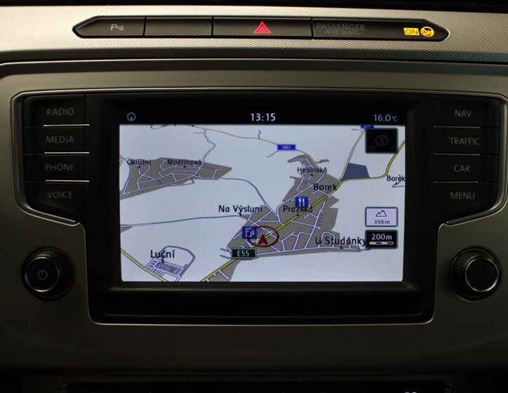 Volkswagen Passat 24