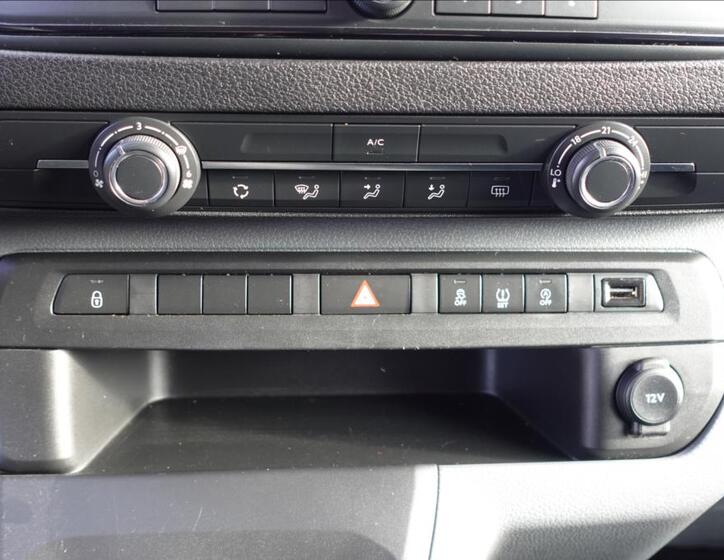 Toyota ProAce Verso 19