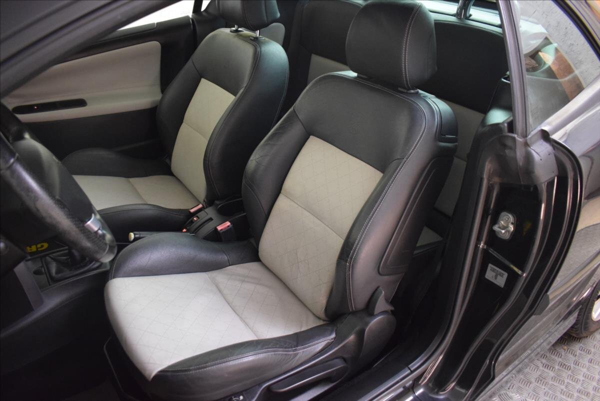 Peugeot 207 Kabriolet 1,6 l 88 kw