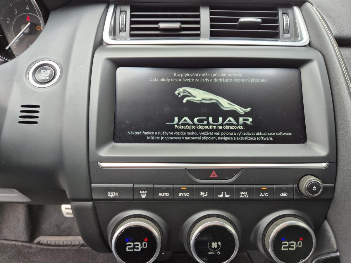 Jaguar E-Pace SUV 2,0 l 184 kw
