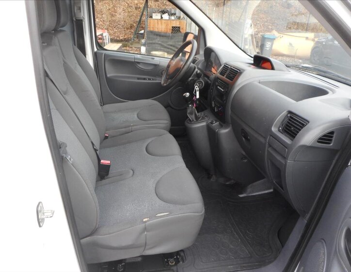 Peugeot Expert 17