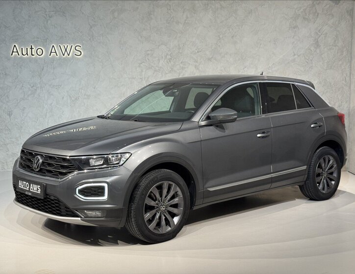 Volkswagen T-Roc SUV 1,5 l 110 kw