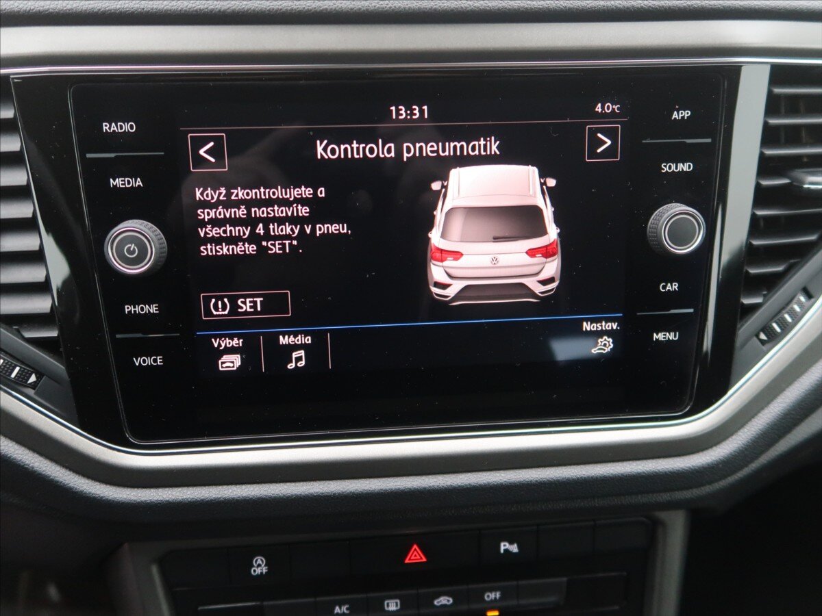 Volkswagen T-Roc SUV 1,5 l 110 kw