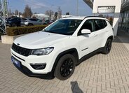 Jeep Compass SUV / Terénní 1,3 l 96 kw