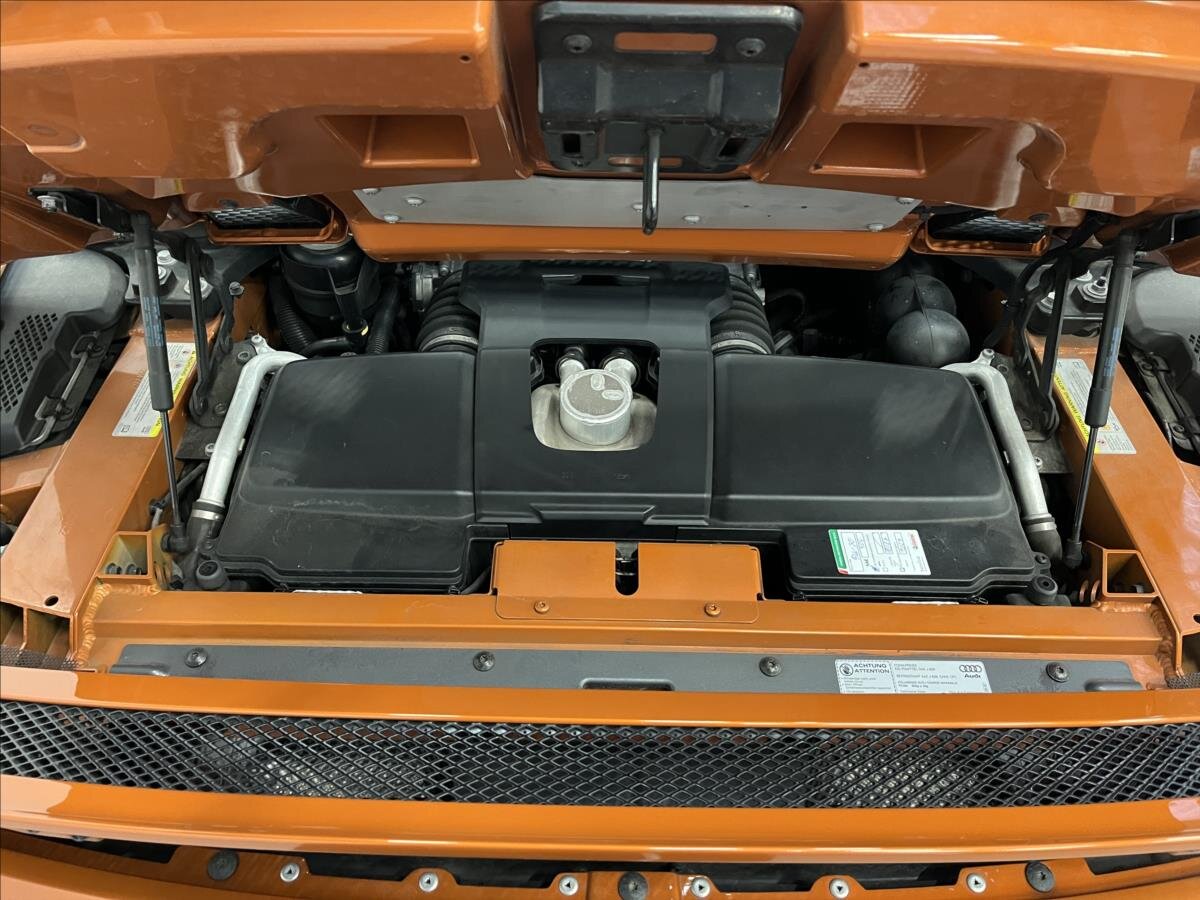 Audi R8 Kabriolet 5,2 l 386 kw