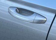 Škoda Karoq SUV 1,5 l 110 kw