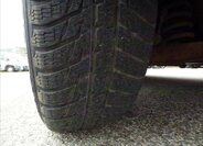 Mitsubishi Outlander SUV / Terénní 2,0 l 103 kw