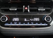 Toyota Corolla Sedan 1,5 l 92 kw