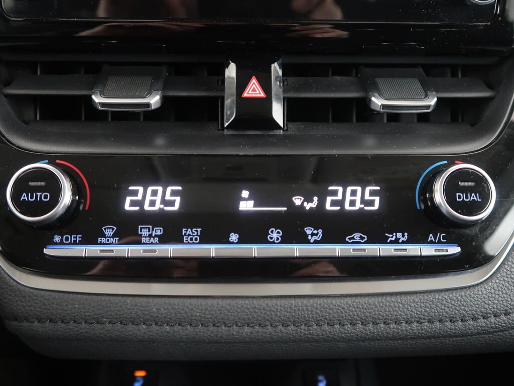 Toyota Corolla Sedan 1,5 l 92 kw