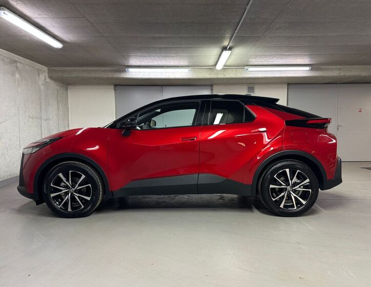 Toyota C-HR Hatchback 1,8 l 90 kw