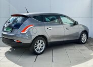 Lancia Delta Hatchback 1,6 l 88 kw