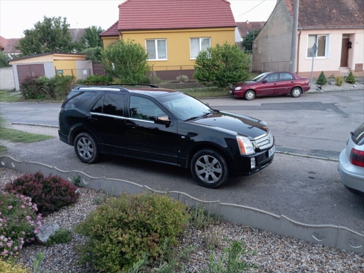 Cadillac SRX Kombi 0,0 0