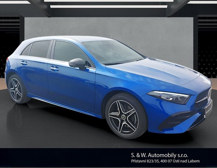 Mercedes-Benz Třídy A Hatchback 1,3 l 120 kw