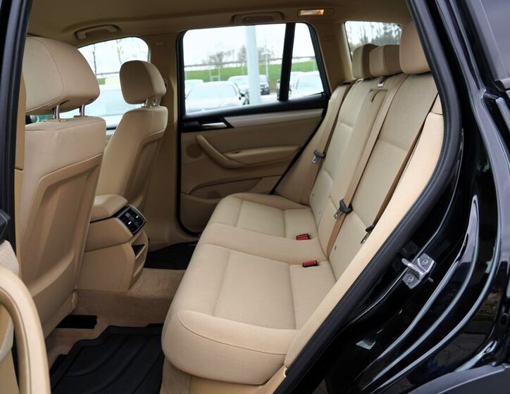 BMW X3 SUV / Terénní 2,0 l 110 kw