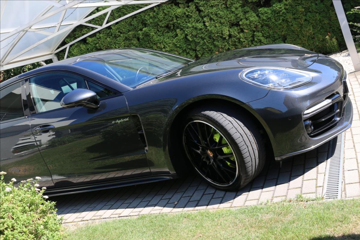 Porsche Panamera Hatchback 2,9 l 243 kw