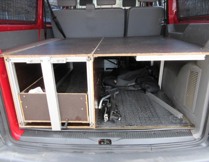 Volkswagen Transporter Ostatní 2,5 l 96 kw