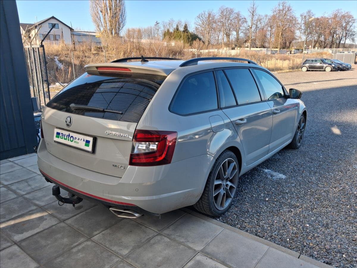 Škoda Octavia Kombi 2,0 l 135 kw