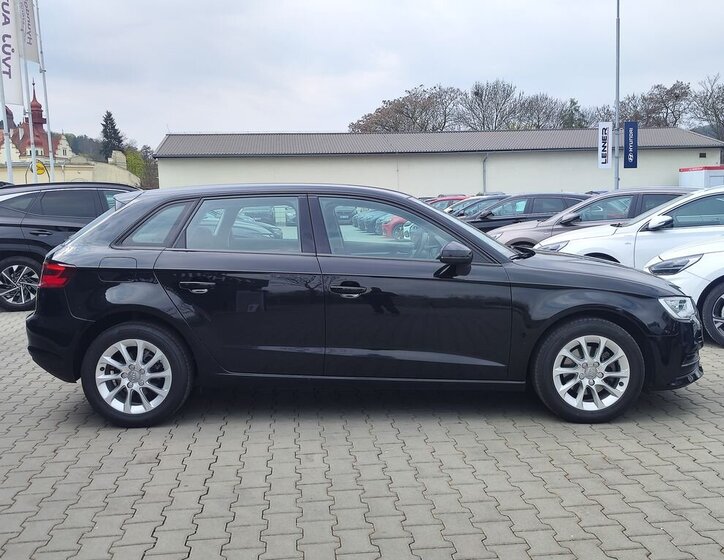 Audi A3 Hatchback 1,6 l 81 kw