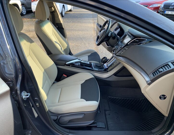 Hyundai i40 Kombi 1,7 l 100 kw